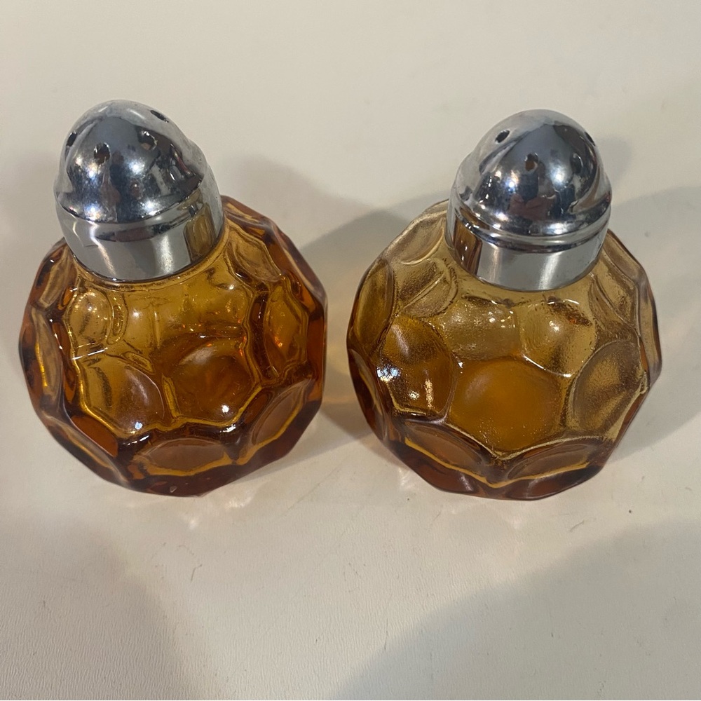 Vintage Imperial Glass Amber Glass Round Thumbprint Salt and Pepper Shaker Set